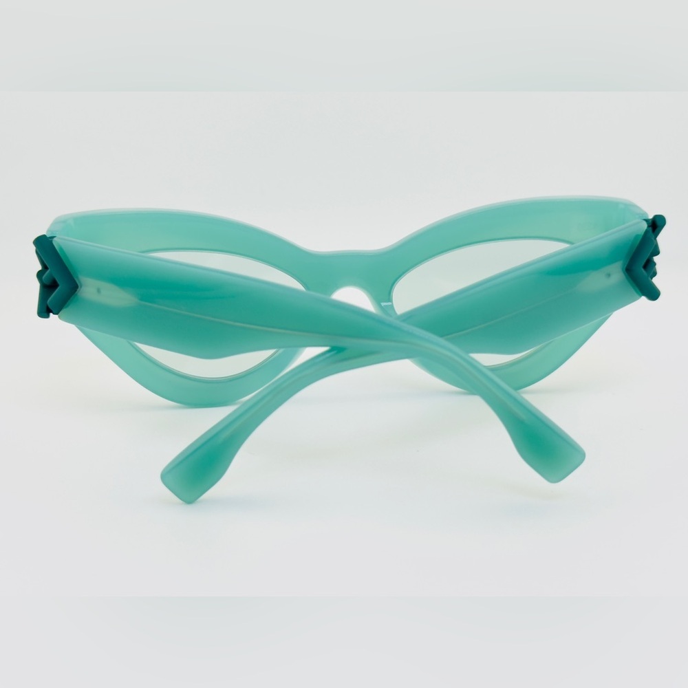 FENDI FF Diamonds Cat-eye women’s sunglasses FE401461 Light Green Frame - Picture 16 of 16